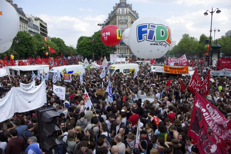 Jours en france. 1 Мая – fête du travail (праздник труда). La fête du travail Дата. Premier mai. La fête du travail УТ Акфтсу.